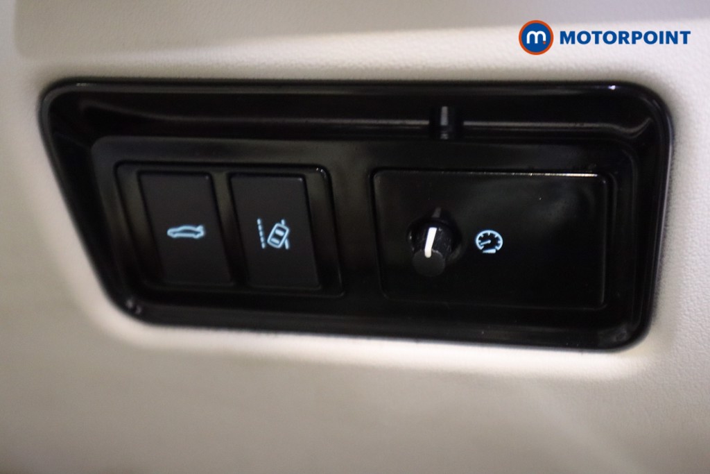 Used Jaguar XF 2016 for sale - 76436689: Photo 20