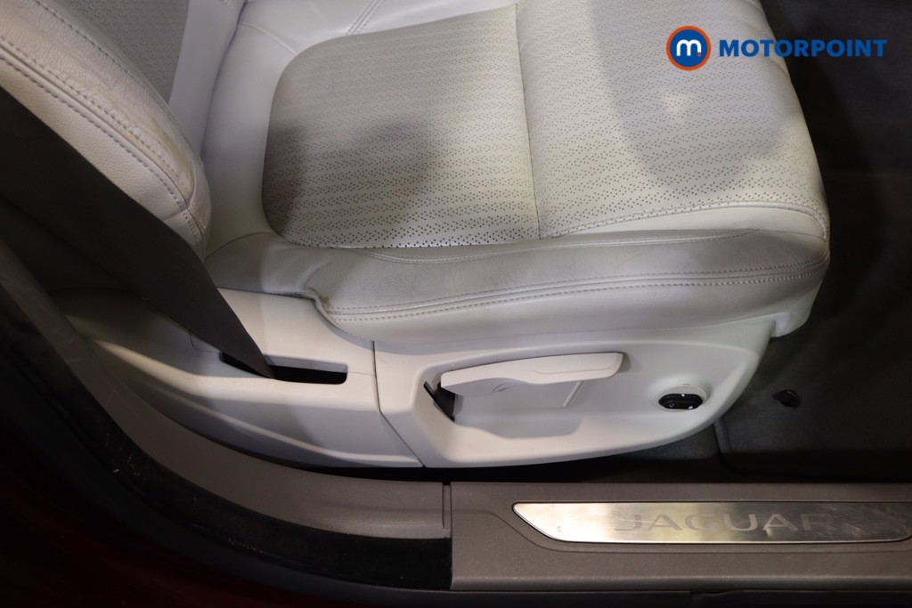 Used Jaguar XF 2016 for sale - 76436689: Photo 24