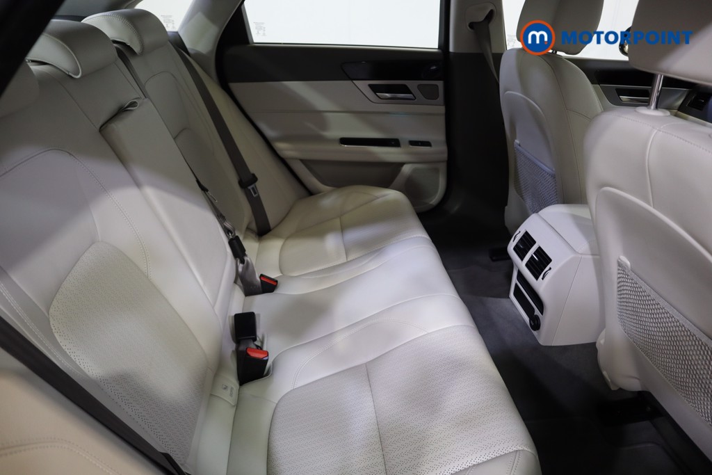 Used Jaguar XF 2016 for sale - 76436689: Photo 26