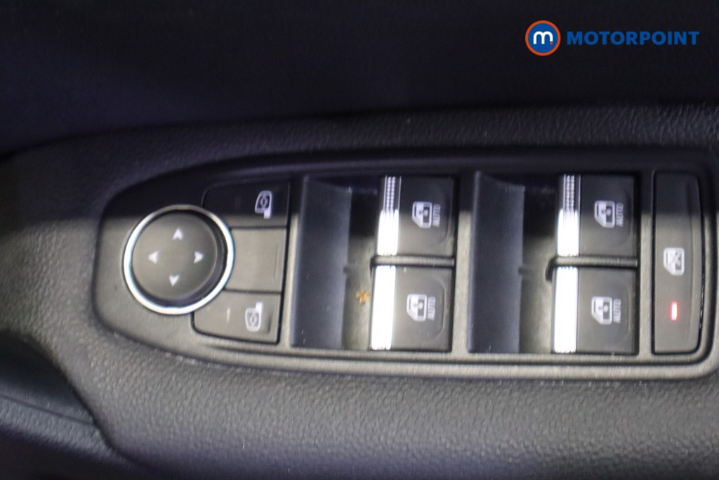 Used Renault Captur 2023 for sale - 77443712: Photo 23