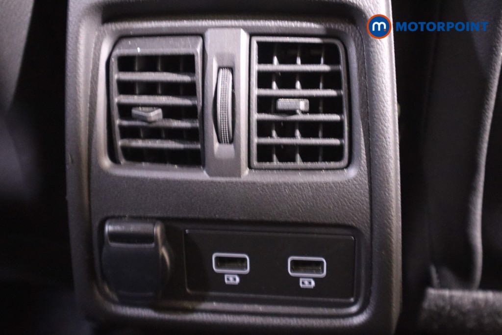 Used Renault Captur 2023 for sale - 77443712: Photo 37