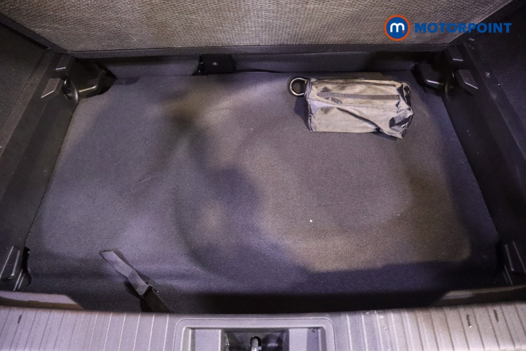 Used Renault Captur 2023 for sale - 77443712: Photo 38