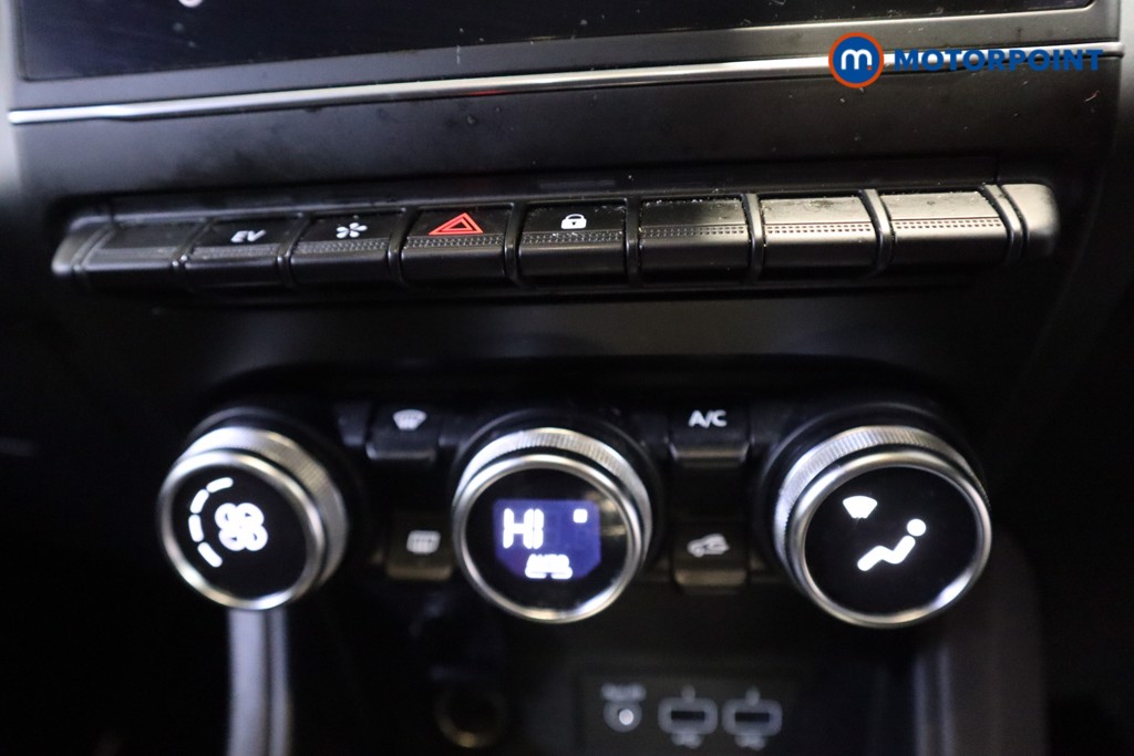 Used Renault Captur 2022 for sale - 76933839: Photo 13