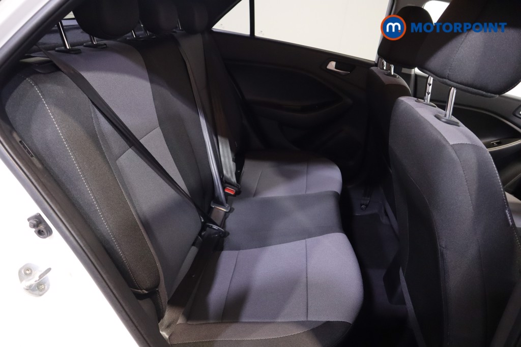 Used Hyundai i20 2019 for sale - 76767302: Photo 15