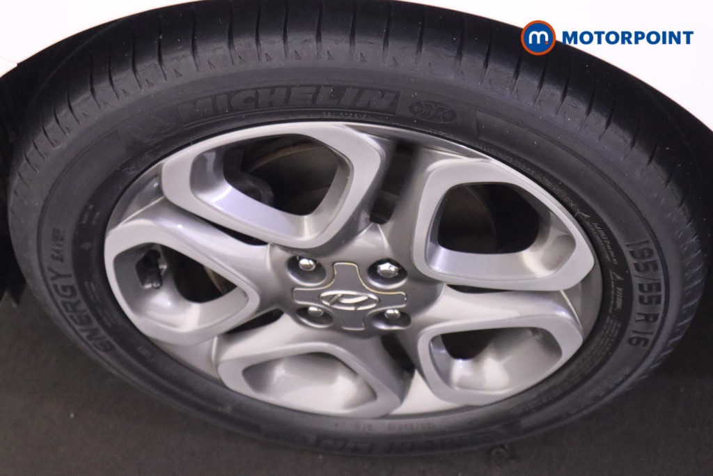 Used Hyundai i20 2019 for sale - 76767302: Photo 18