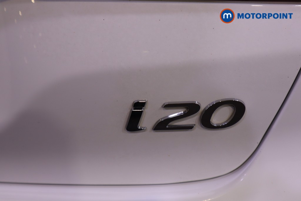 Used Hyundai i20 2019 for sale - 76767302: Photo 39