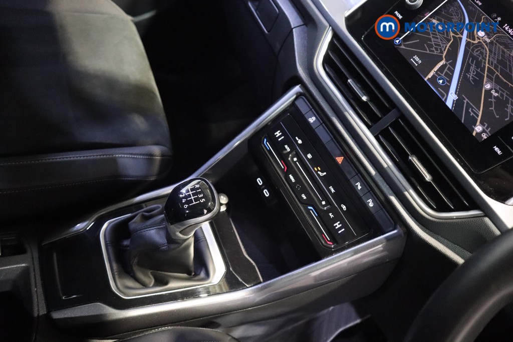 Used Volkswagen T-Roc 2023 for sale - 77450658: Photo 15