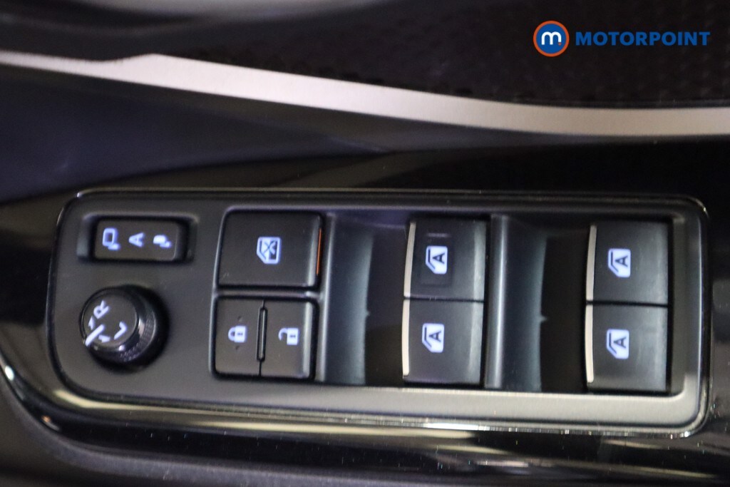 Used Toyota C-HR 2019 for sale - 77367964: Photo 24