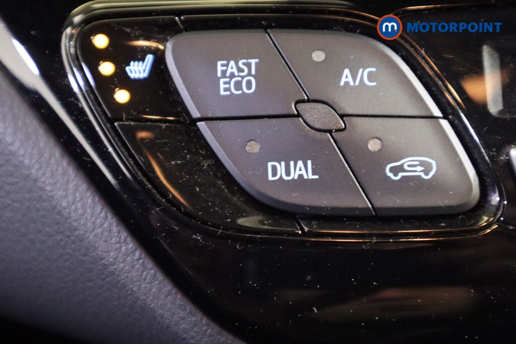 Used Toyota C-HR 2019 for sale - 77367964: Photo 32