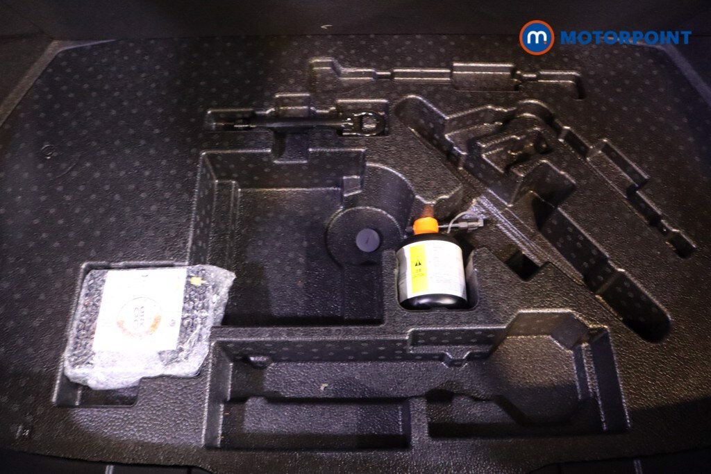 Used Toyota C-HR 2019 for sale - 77367964: Photo 41