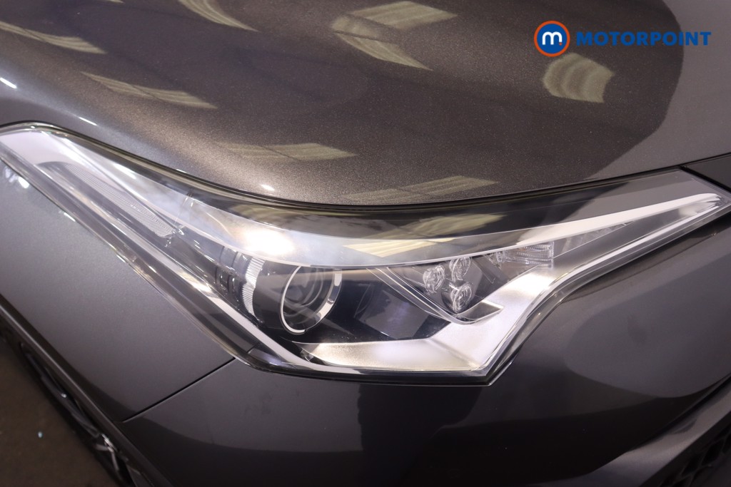 Used Toyota C-HR 2019 for sale - 77367964: Photo 47