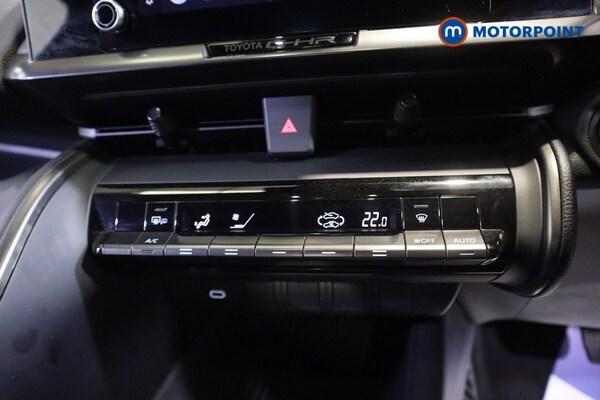 Used Toyota C-HR 2024 for sale - 76196836: Photo 13