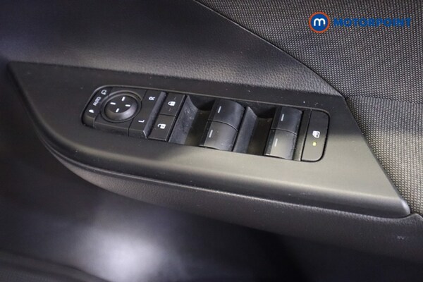 Used Toyota C-HR 2024 for sale - 76196836: Photo 18