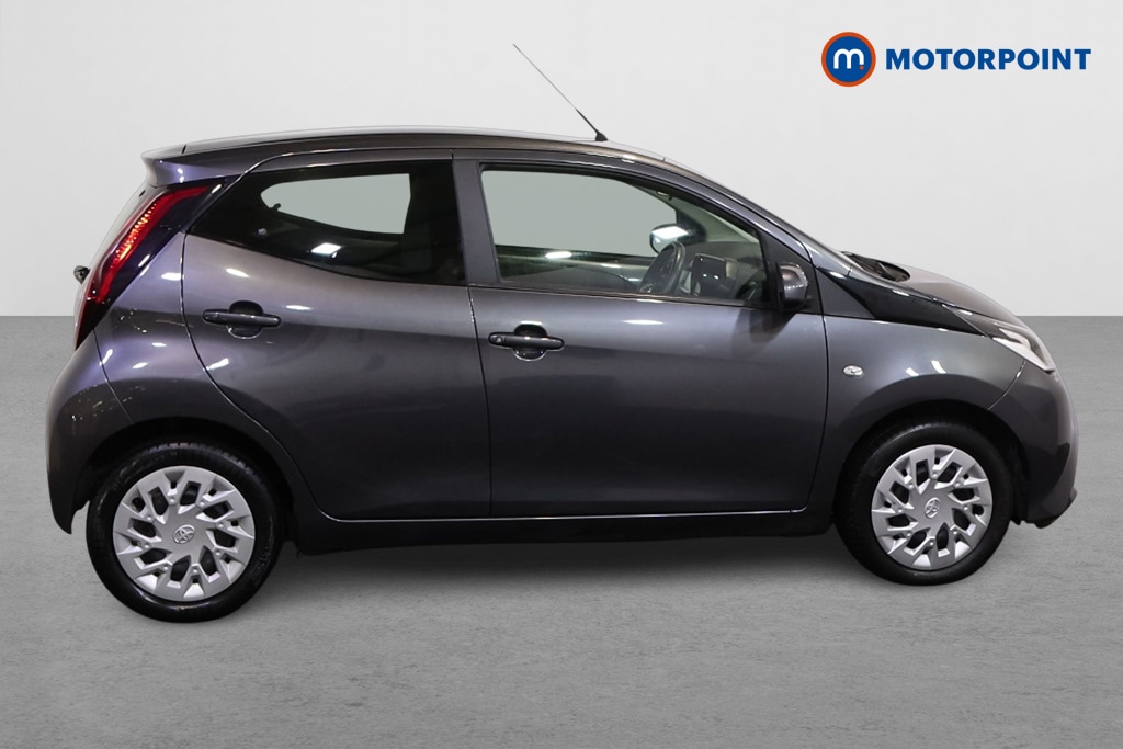 Used Toyota AYGO 2021 for sale - 76895763: Photo 8