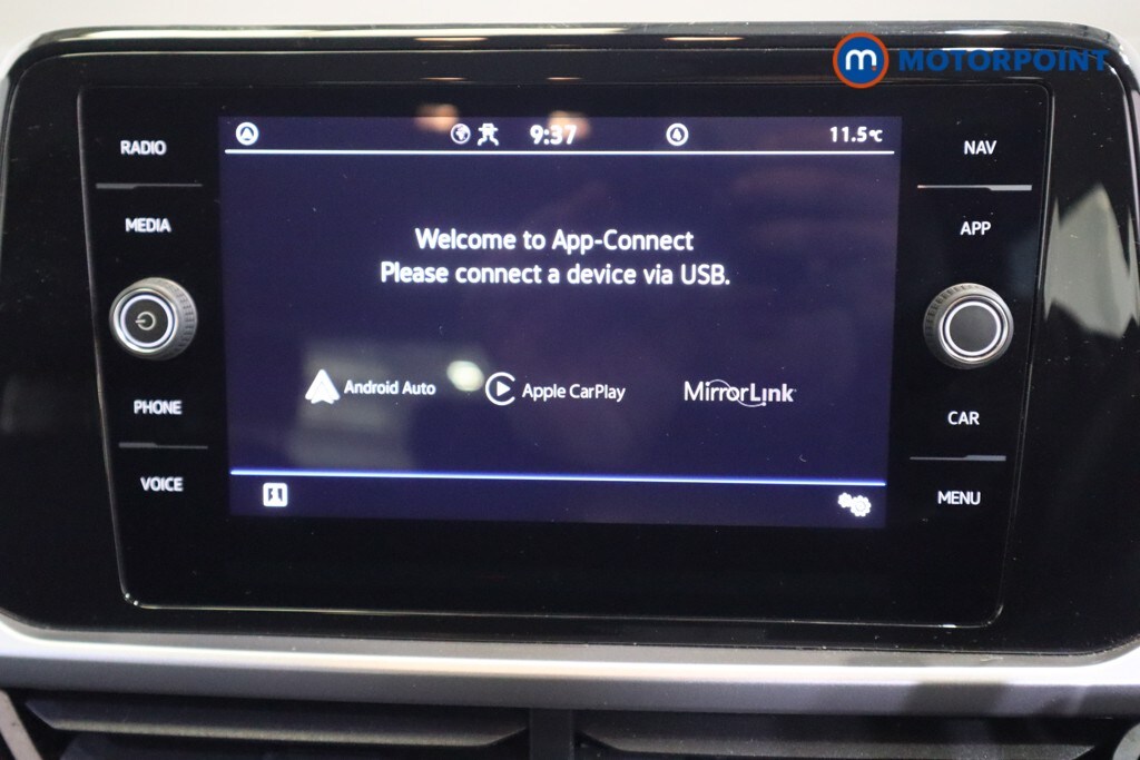 Used Volkswagen T-Roc 2022 for sale - 76196928: Photo 10