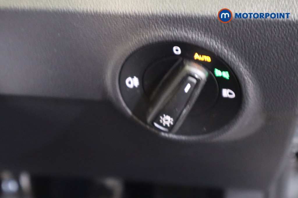 Used Volkswagen T-Roc 2022 for sale - 76196928: Photo 24