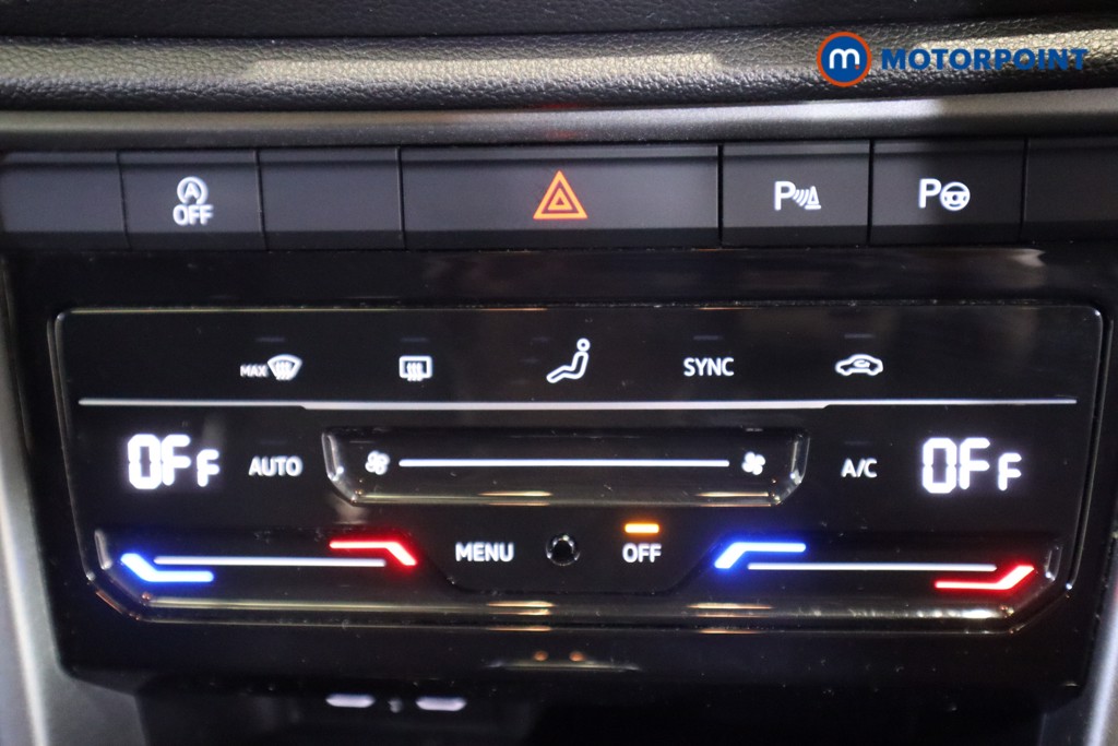 Used Volkswagen T-Roc 2022 for sale - 76196928: Photo 28