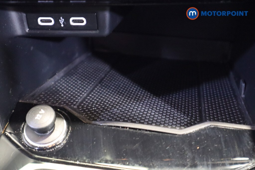 Used Volkswagen T-Roc 2022 for sale - 76196928: Photo 29