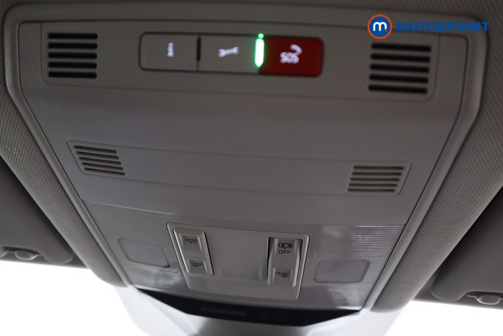 Used Volkswagen T-Roc 2022 for sale - 76196928: Photo 32