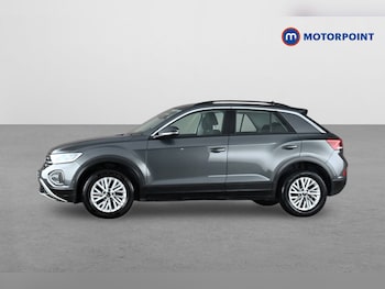 Used Volkswagen T-Roc 2023 for sale - 79528482: Photo