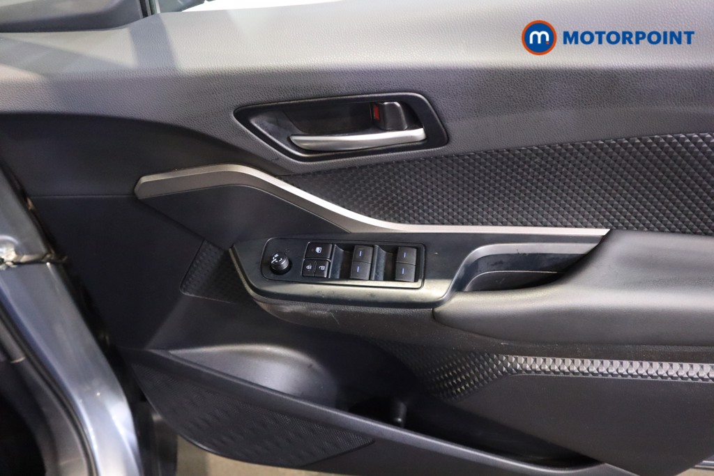 Used Toyota C-HR 2022 for sale - 76972240: Photo 16