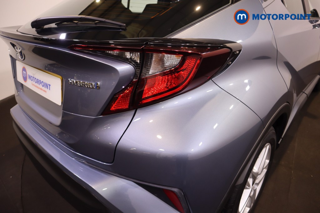 Used Toyota C-HR 2022 for sale - 76972240: Photo 33