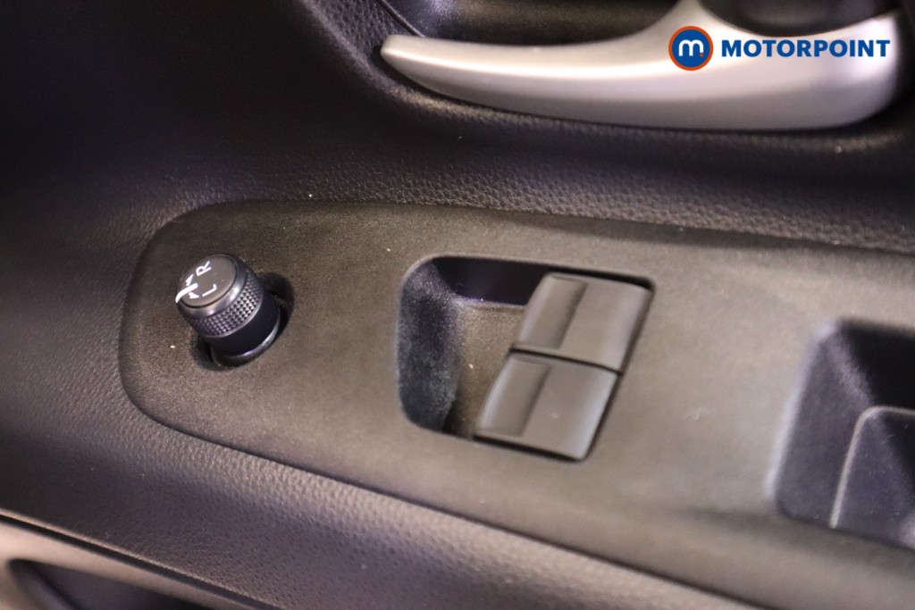 Used Toyota Aygo X 2024 for sale - 76394742: Photo 19