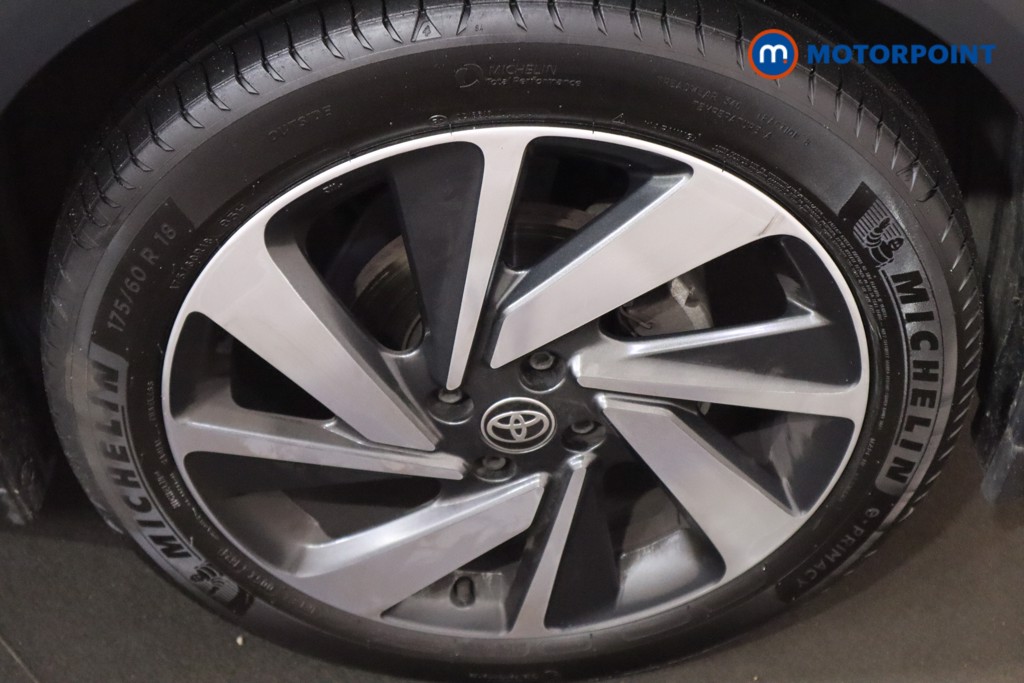 Used Toyota Aygo X 2024 for sale - 76394742: Photo 32