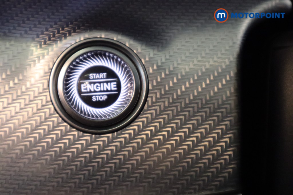 Used Mercedes-Benz E-Class 2020 for sale - 76105126: Photo 30
