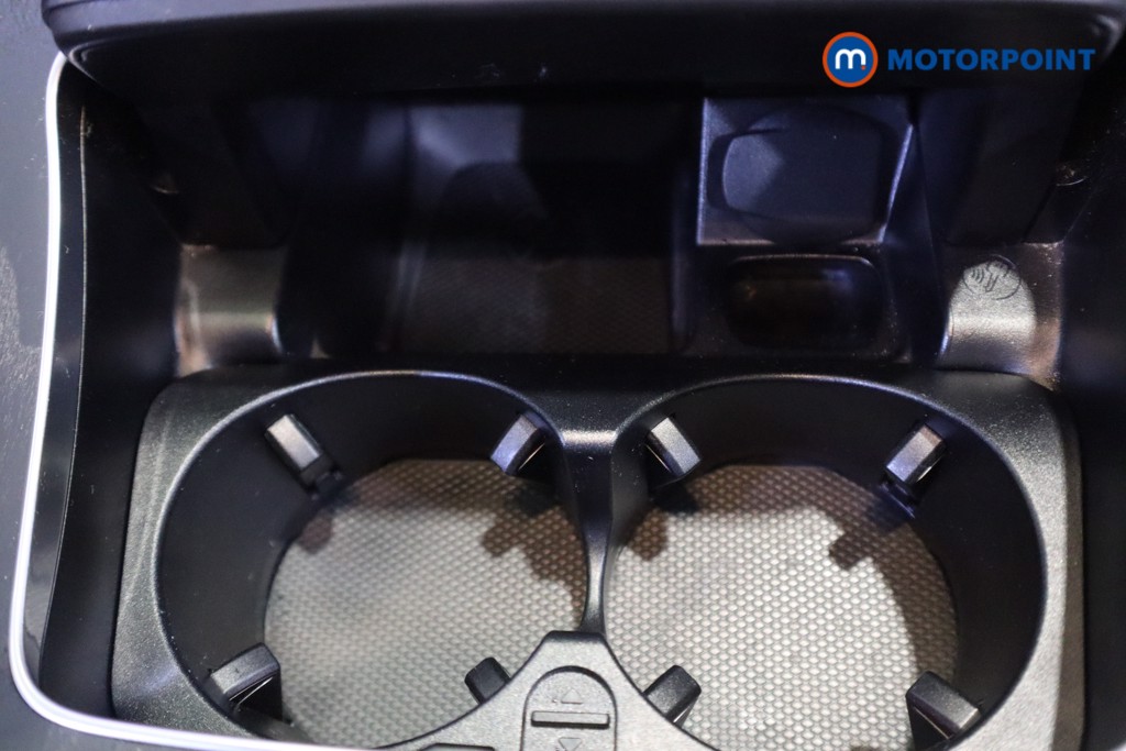 Used Mercedes-Benz E-Class 2020 for sale - 76105126: Photo 32