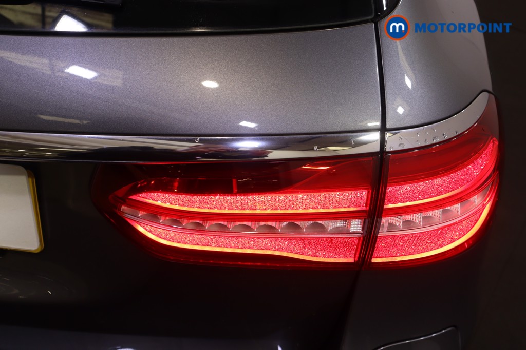 Used Mercedes-Benz E-Class 2020 for sale - 76105126: Photo 41