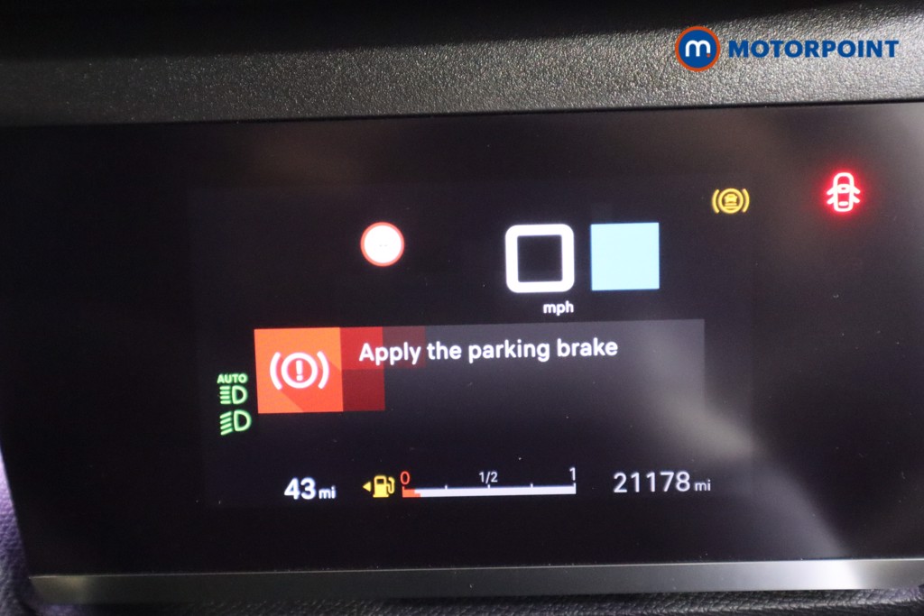 Used Citroen C4 2023 for sale - 77301474: Photo 12