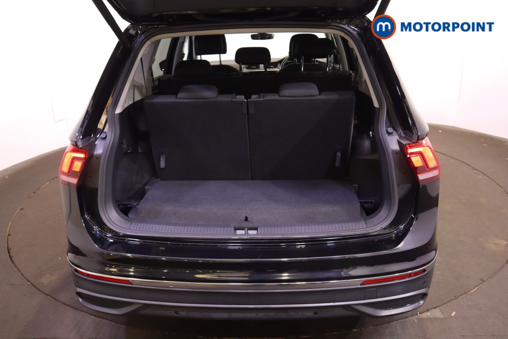 Used Volkswagen Tiguan Allspace 2023 for sale - 77620177: Photo 16