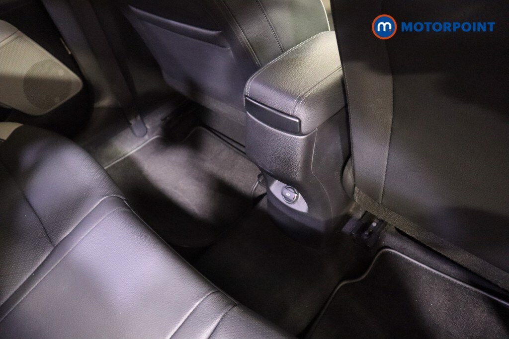 Used Kia Stonic 2020 for sale - 76298159: Photo 27