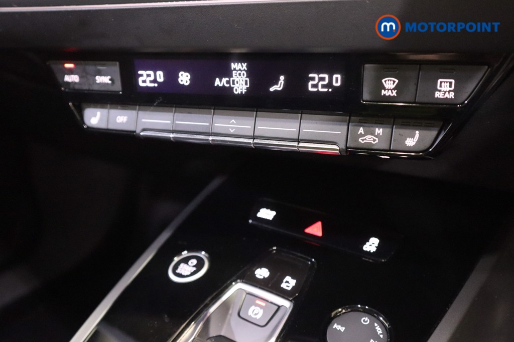 Used Audi Q4 e-tron 2024 for sale - 77819924: Photo 28