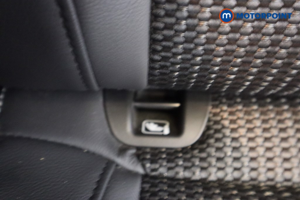 Used Suzuki SX4 S-Cross 2023 for sale - 76723169: Photo 38