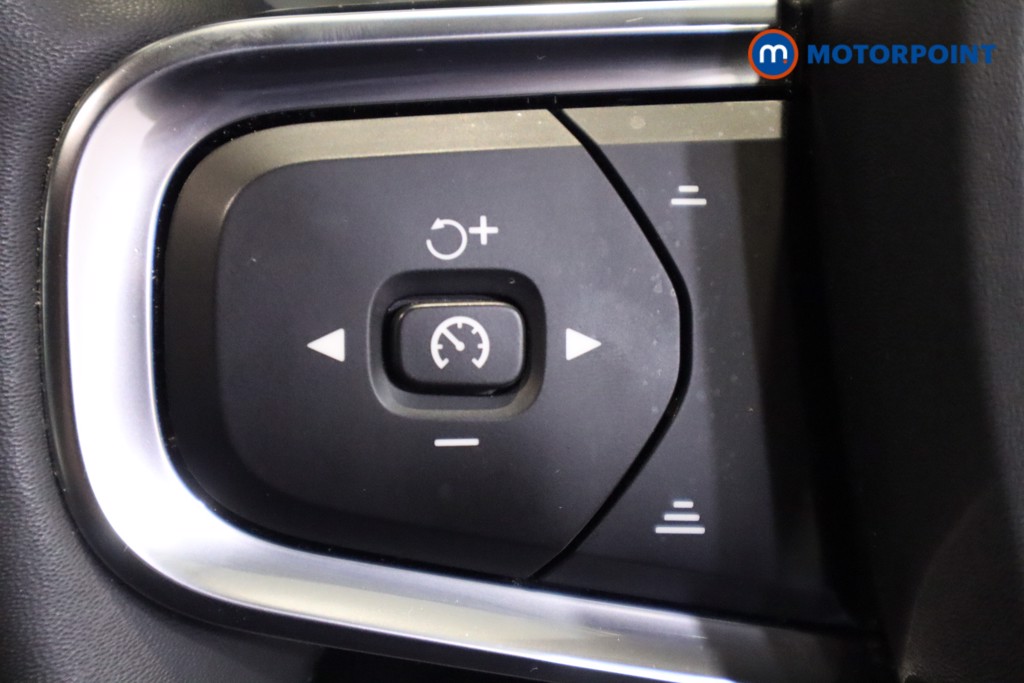 Used Volvo XC40 2023 for sale - 77519912: Photo 25