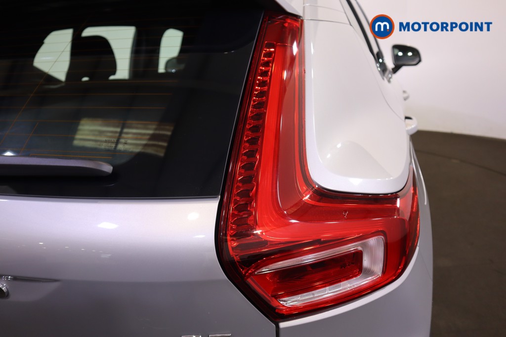 Used Volvo XC40 2023 for sale - 77519912: Photo 39