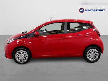 Used Toyota AYGO 2019 for sale - 76534625: Photo