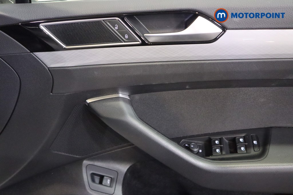 Used Volkswagen Passat 2023 for sale - 76278992: Photo 18