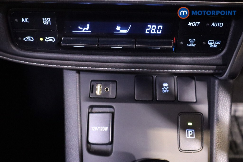 Used Toyota Auris 2018 for sale - 77367886: Photo 30