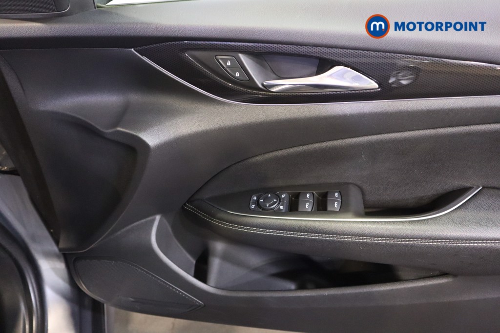 Used Vauxhall Insignia 2019 for sale - 76355838: Photo 17