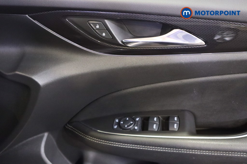 Used Vauxhall Insignia 2019 for sale - 76355838: Photo 18