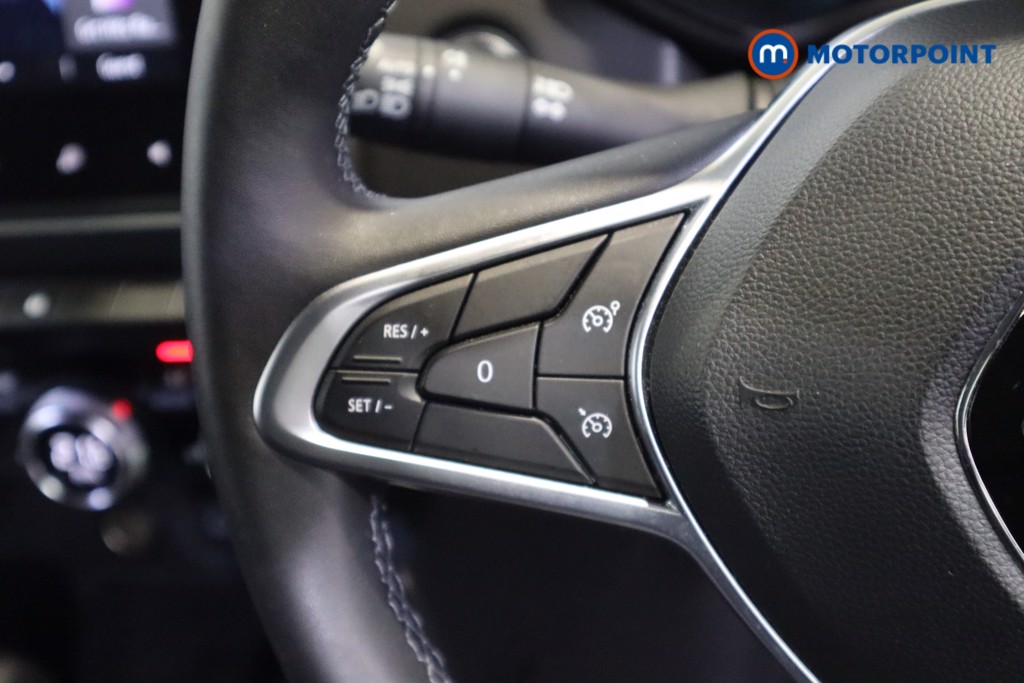 Used Renault Clio 2022 for sale - 76367172: Photo 23