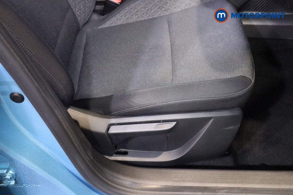 Used Renault Clio 2022 for sale - 76367172: Photo 24