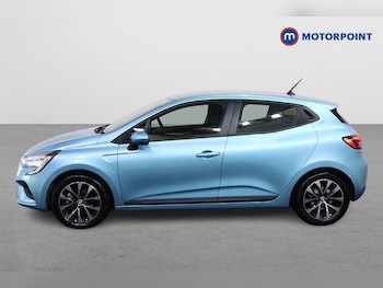 Used Renault Clio 2022 for sale - 76367172: Photo