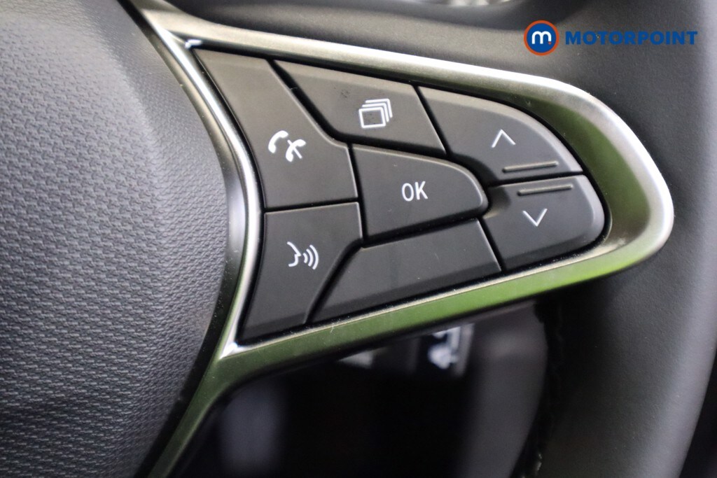 Used Renault Clio 2025 for sale - 76565789: Photo 11