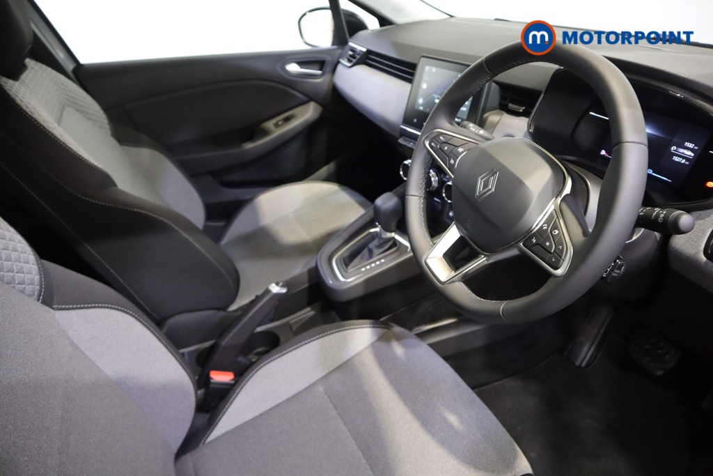 Used Renault Clio 2025 for sale - 76565789: Photo 14