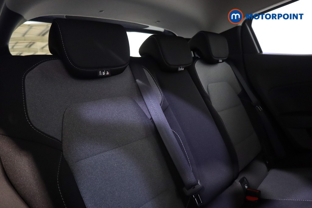 Used Renault Clio 2025 for sale - 76565789: Photo 15