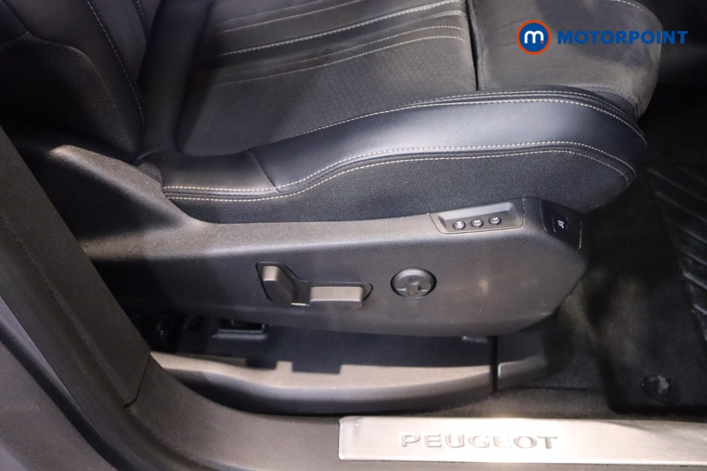 Used Peugeot 3008 2021 for sale - 76843036: Photo 25